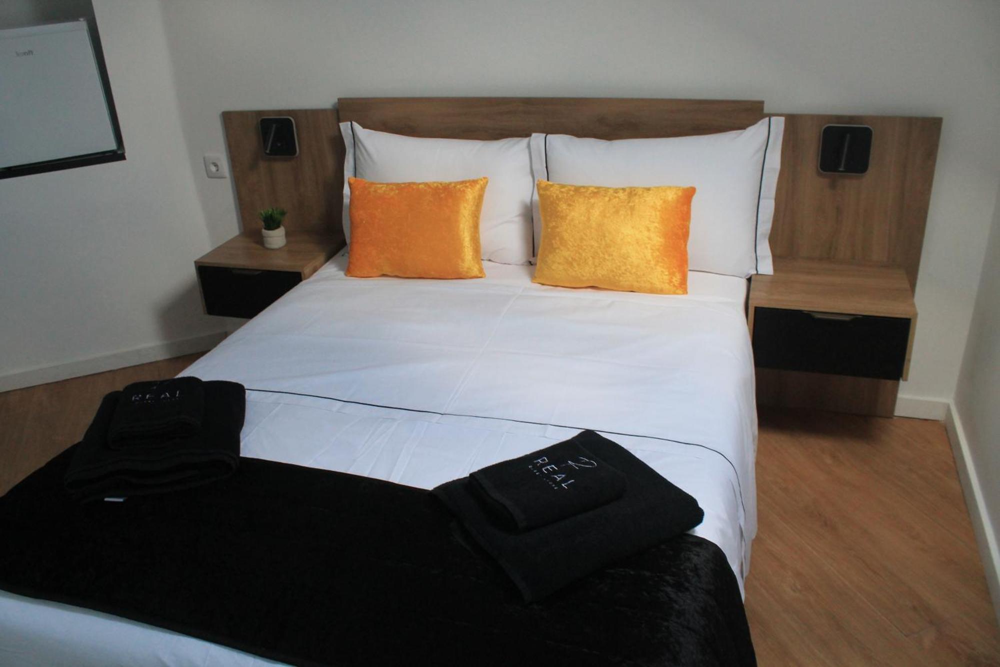 Real Guest House Costa de Caparica Zewnętrze zdjęcie